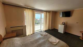 Гостиница Тимора Севастополь Люкс с видом на море-3