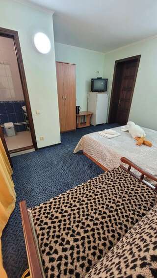 Гостиница Тимора Севастополь Семейный номер-3